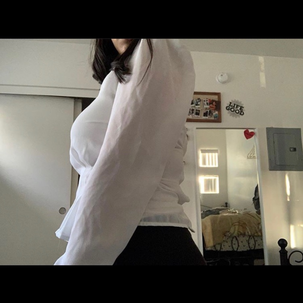 Gently used - Picture 2 of 3
